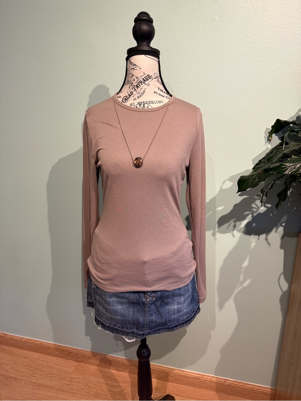 NWT - Abercrombie & Fitch Long Sleeve Crewneck Top
